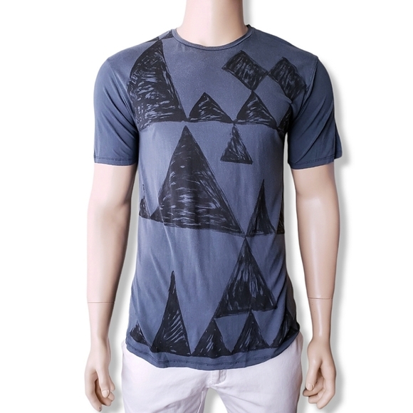 Zara Man Blue Gray Abstract Geometric Triangle Print T-Shirt - Picture 1 of 8